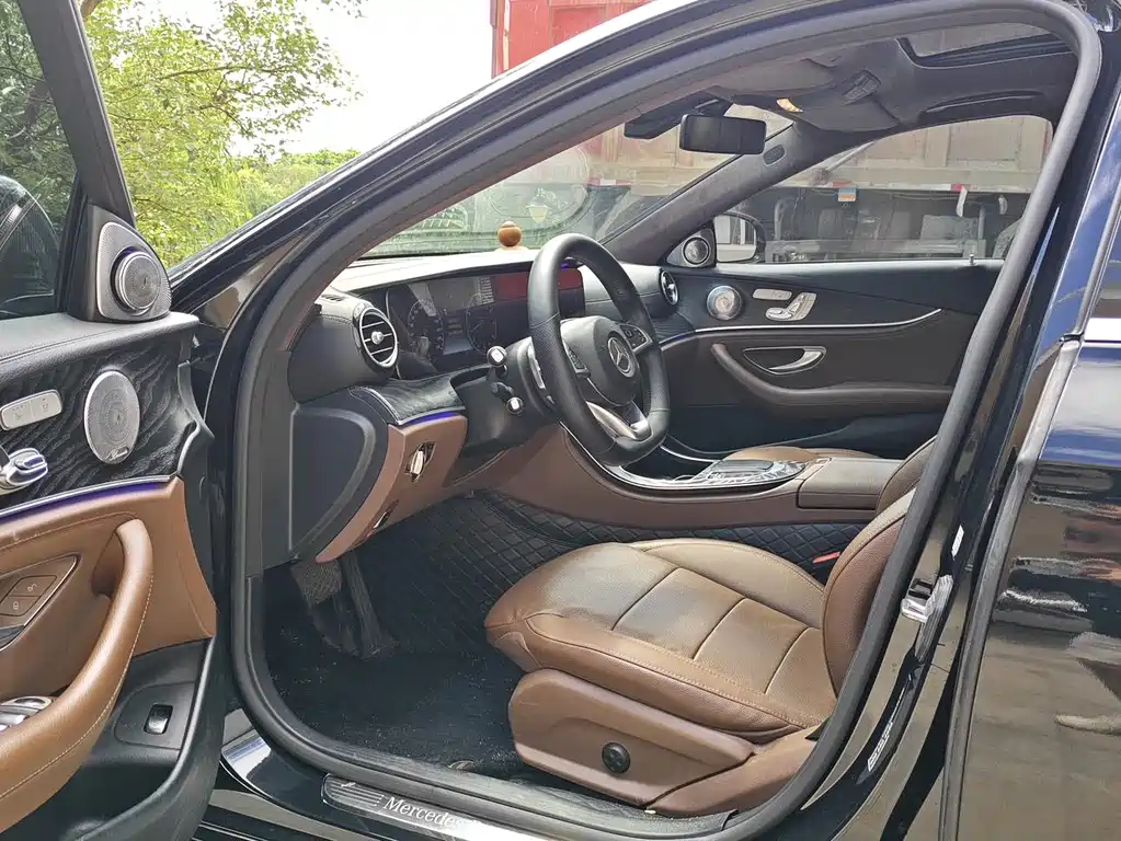 Mercedes-Benz E-Class 2018