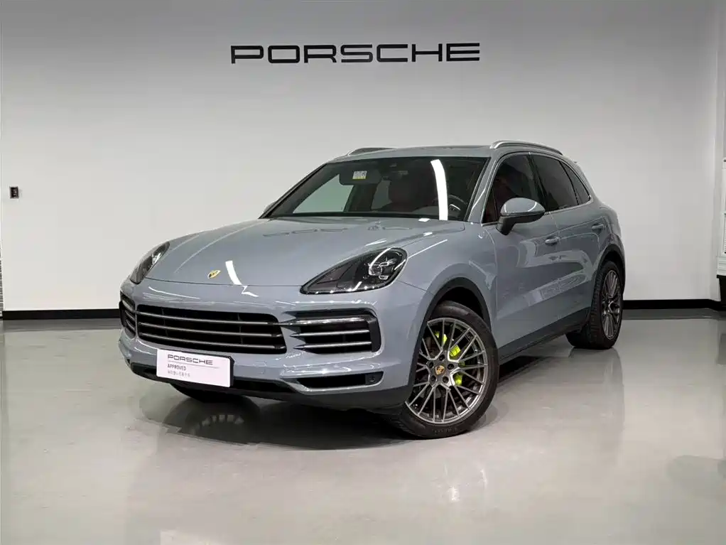 Porsche Cayenne Hybrid 2020 — фото 1
