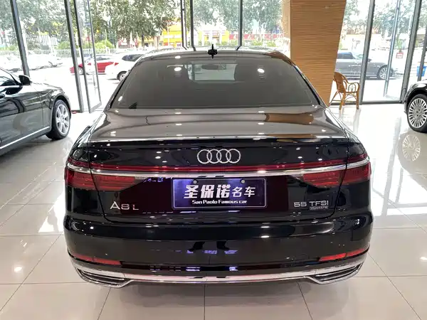Audi A8 2019