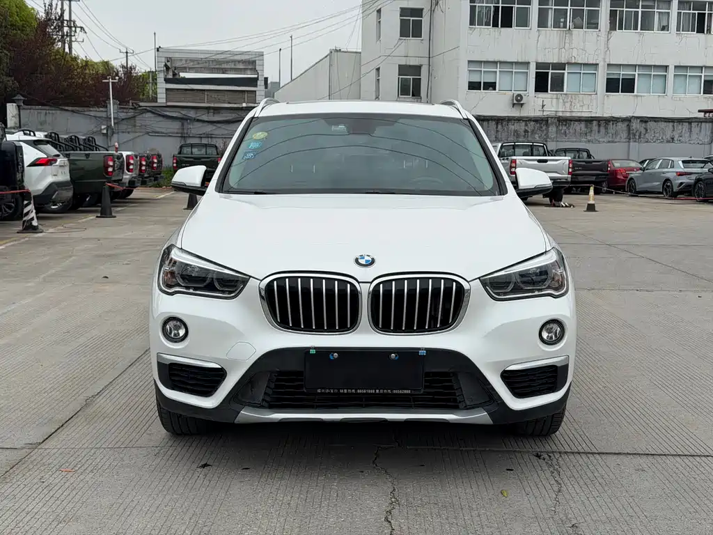 BMW X1 2018 — фото 2