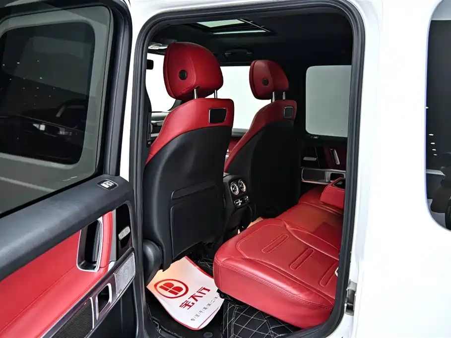 Mercedes-Benz G-Class 2022 — фото 13