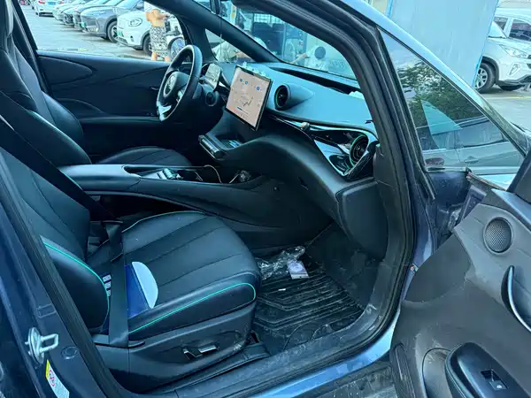 BYD Dolphin 2023