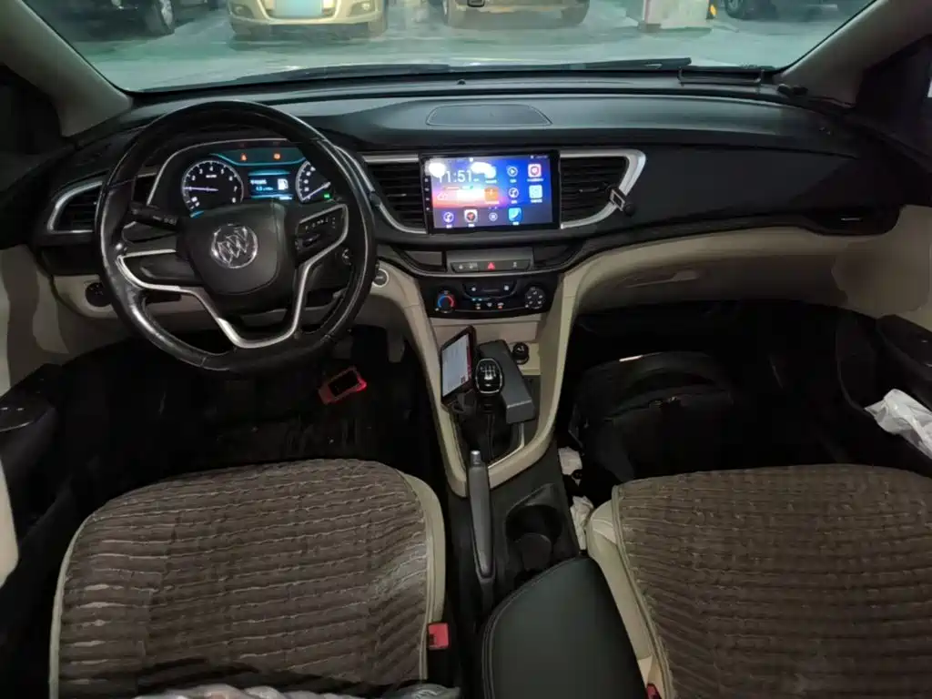 Buick Excelle 2019 — фото 10