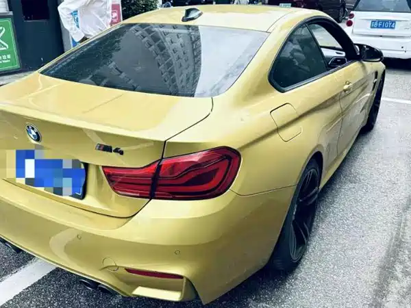 BMW M4 2018