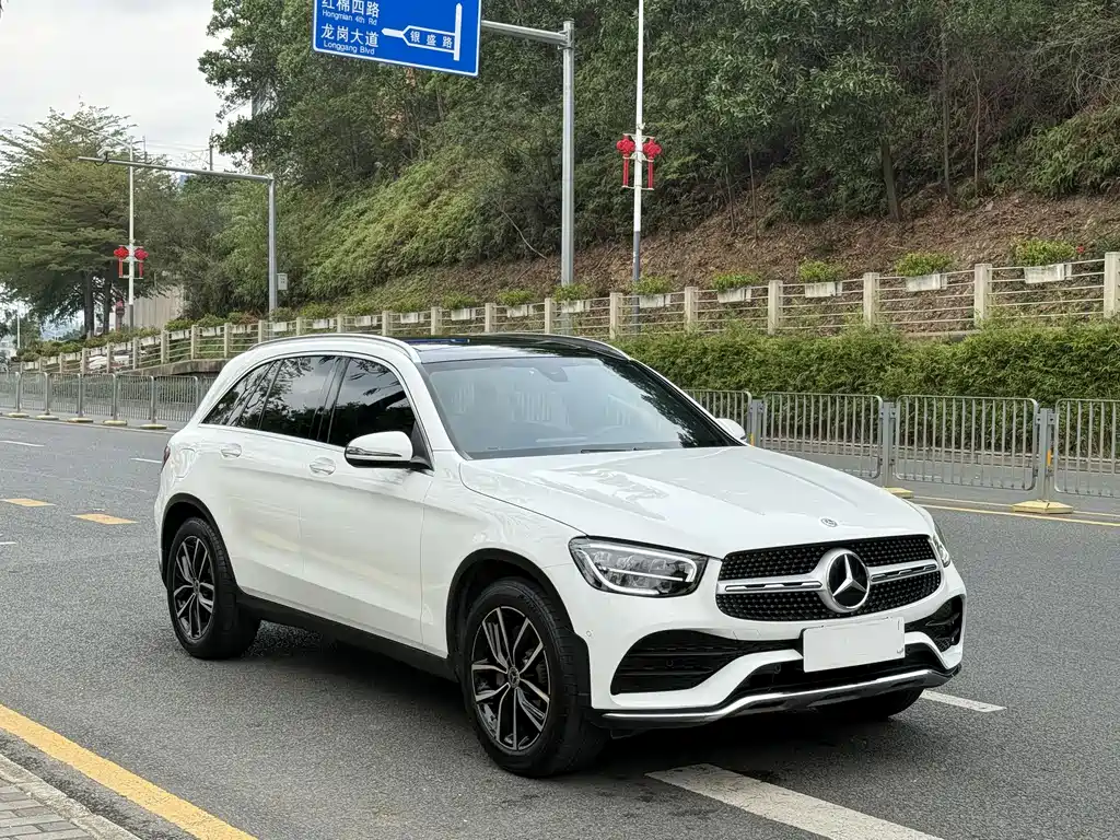 Mercedes-Benz GLC 2021 — фото 3