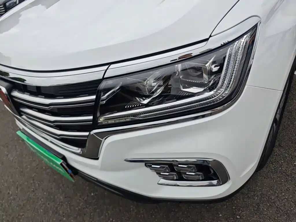 Roewe RX8 2019 — фото 18