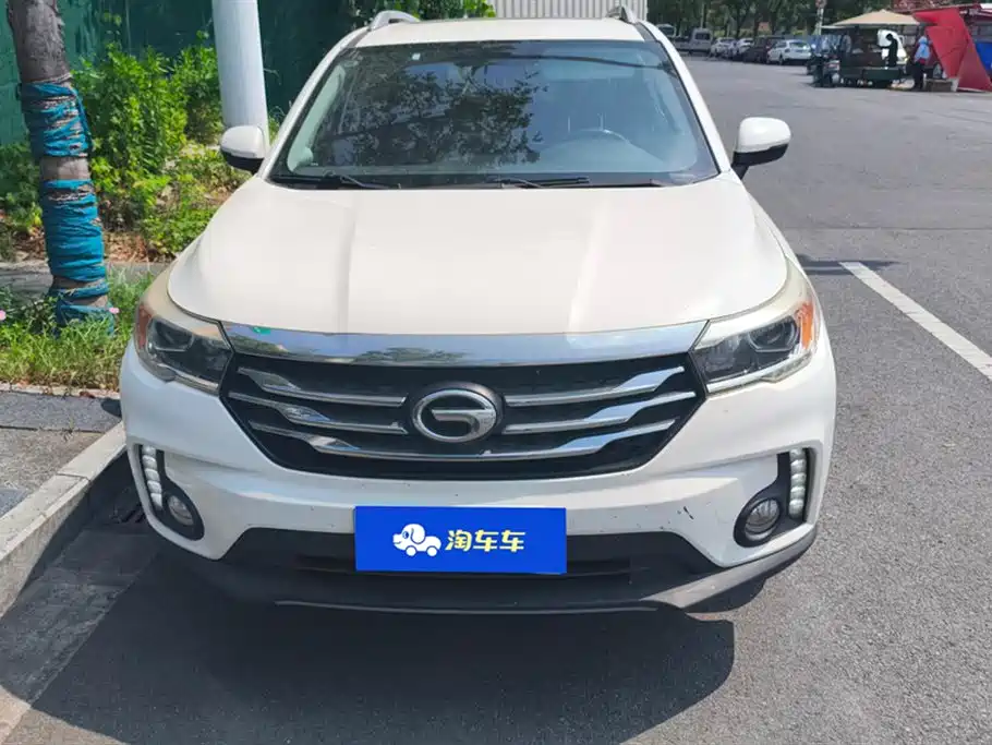GAC Motor Trumpchi GS4 2015 — фото 2