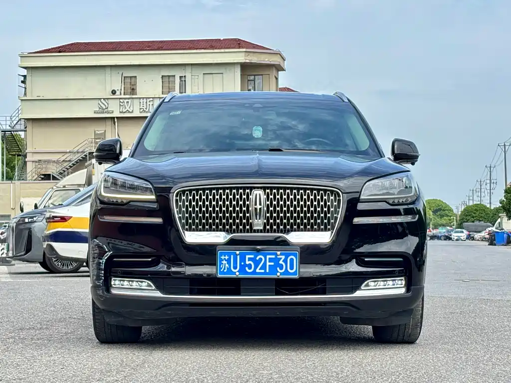 Lincoln Aviator 2021