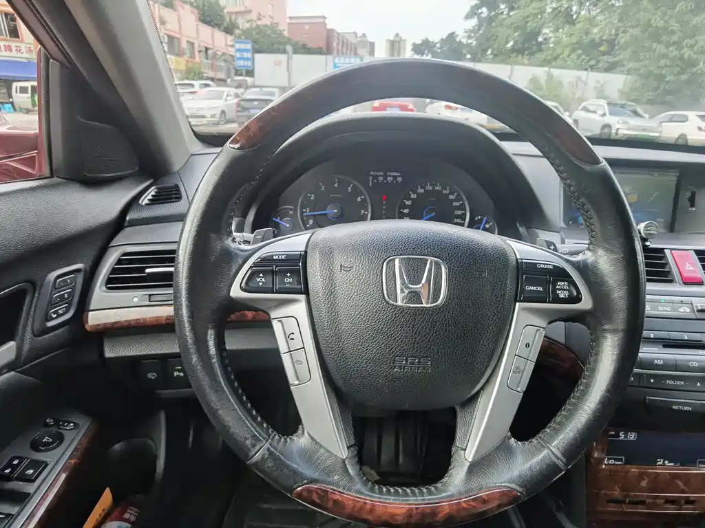 Honda Crosstour 2014 — фото 14