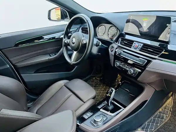 BMW X2 2023