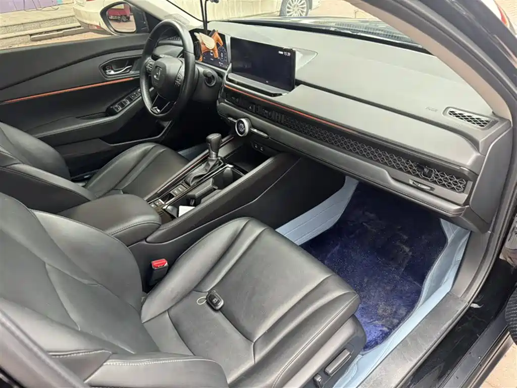 Honda Accord 2024 — фото 11
