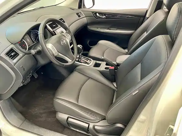 Nissan Tiida 2020