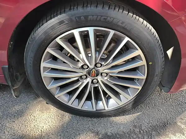 Hongqi H9 2020