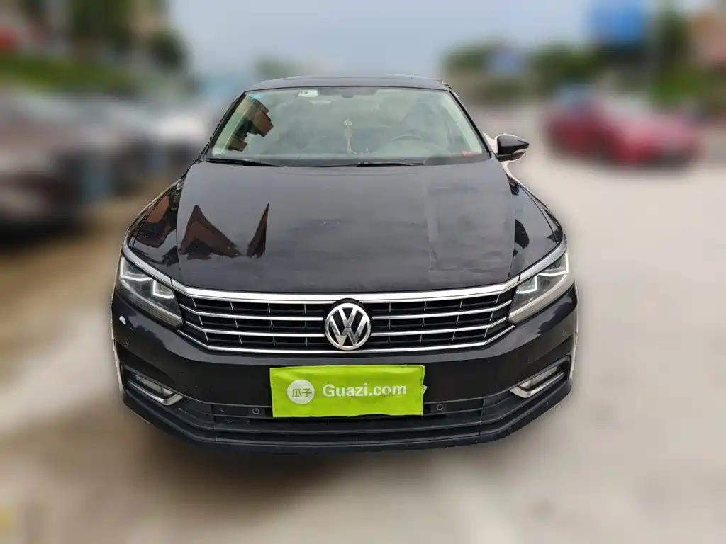 Volkswagen Passat 2017 — фото 24