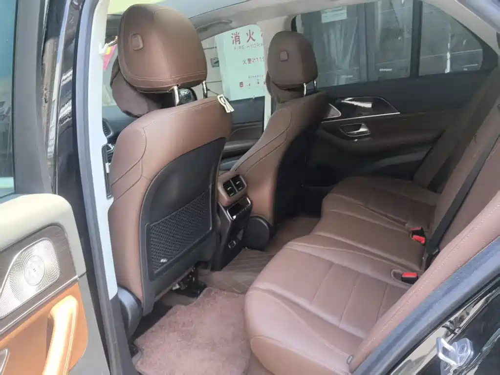 Mercedes-Benz GLE 2025