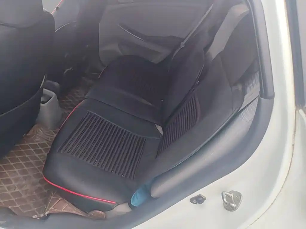 Hyundai Verna 2016 — фото 17