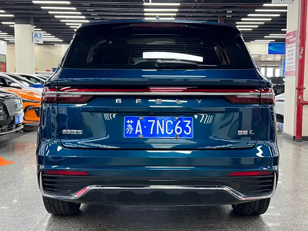 Geely Xingyue L 2022 — фото 11