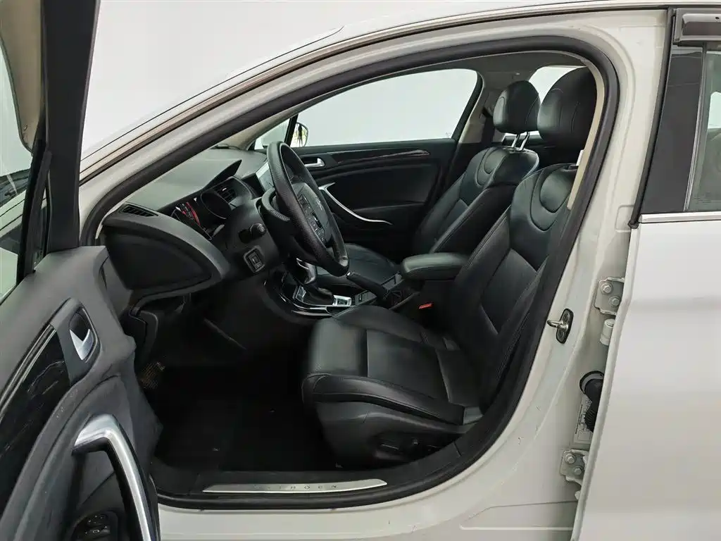 Citroen C5 2014 — фото 10