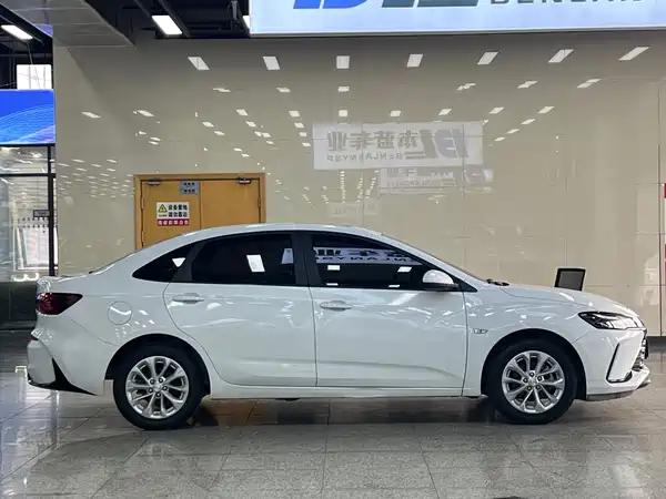 Chevrolet Monza 2023