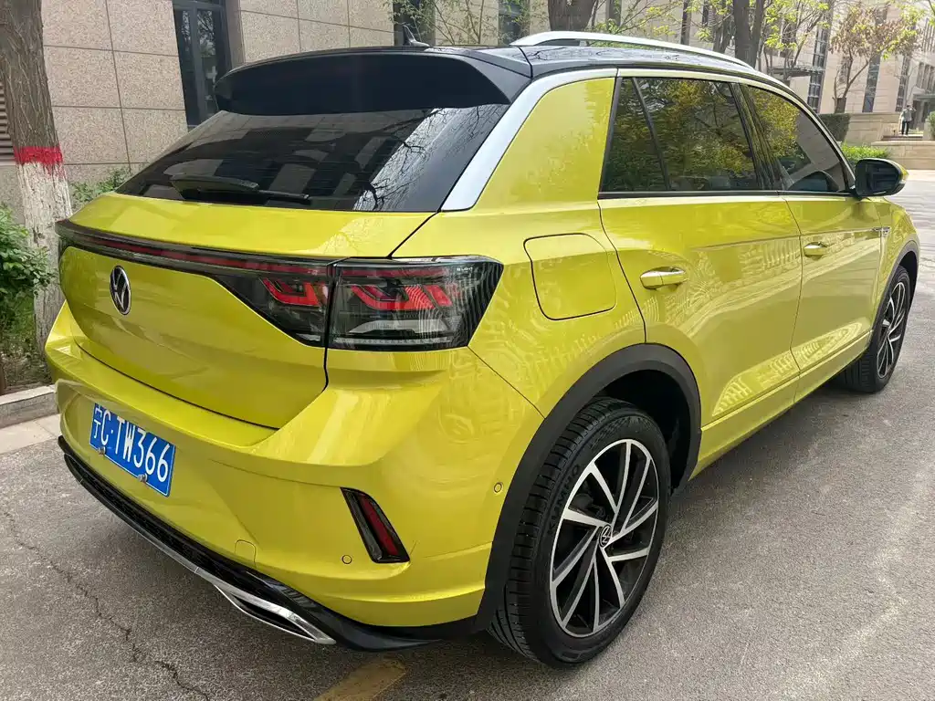 Volkswagen T-Roc 2023