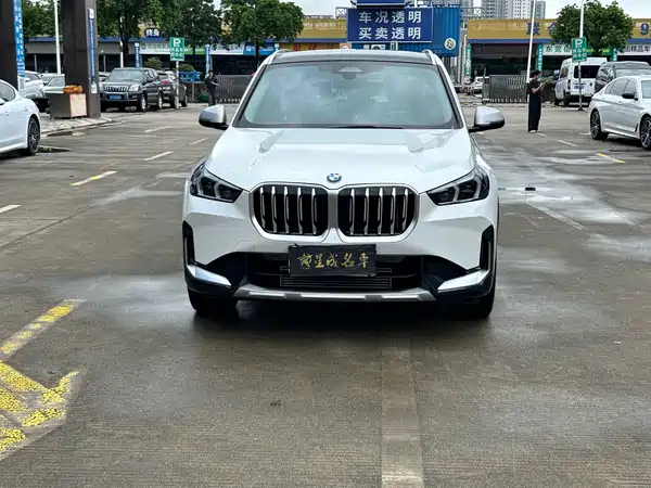 BMW X1 2024