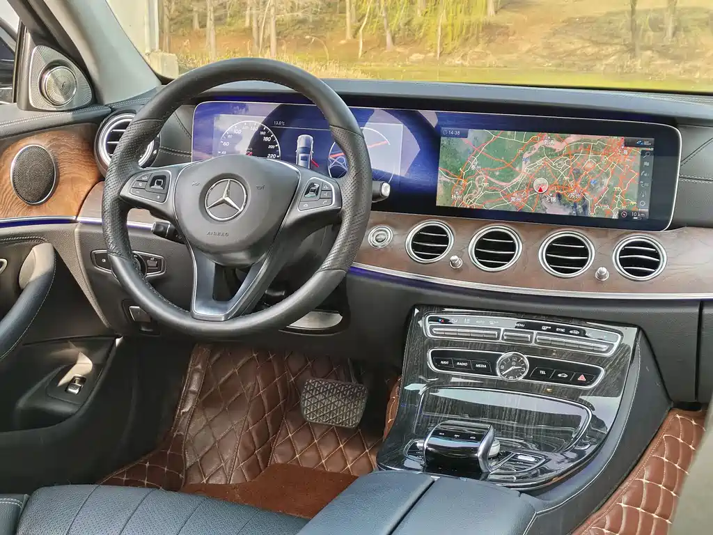 Mercedes-Benz E-Class 2017 — фото 8