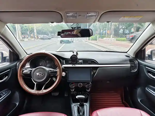 Kia K2 2017