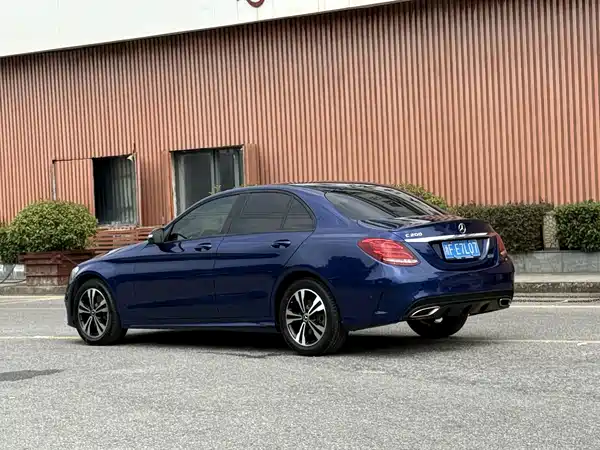 Mercedes-Benz C-Class 2018