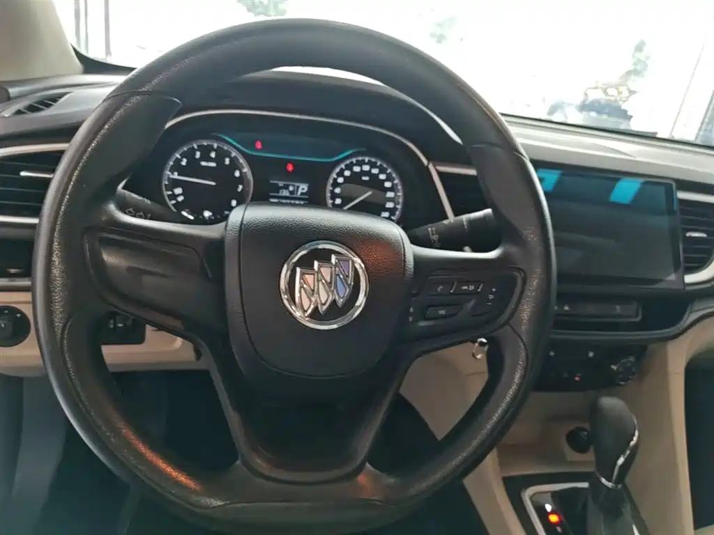 Buick Excelle 2018 — фото 11