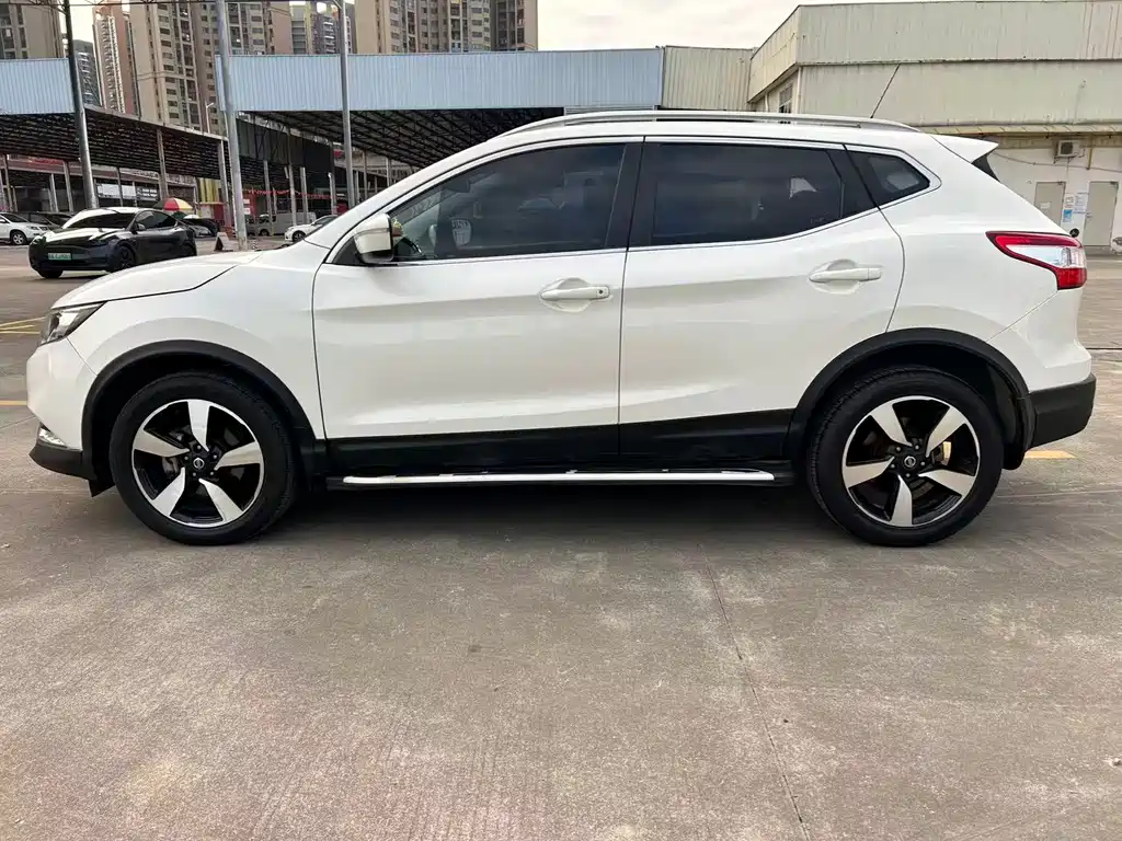 Nissan Qashqai 2018 — фото 7