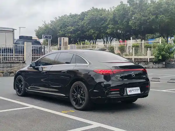 Mercedes-Benz EQE 2023