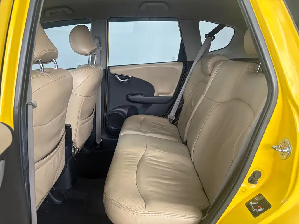 Honda Fit 2008 — фото 13