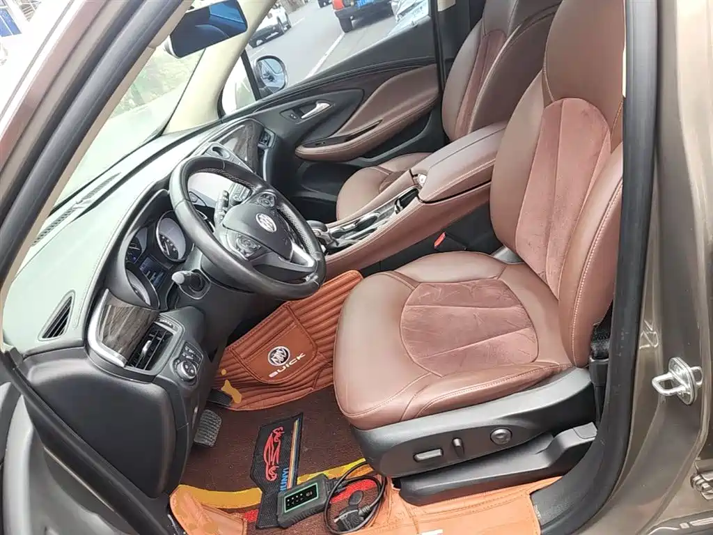 Buick Envision Plus 2017 — фото 15