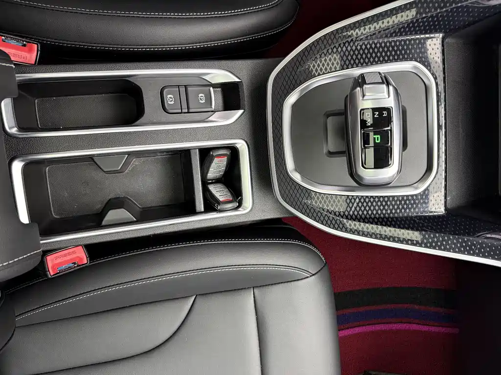 Haval M6 2022 — фото 14