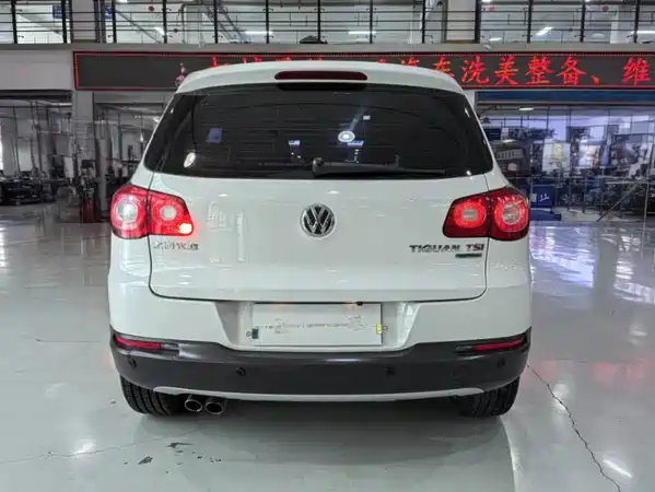 Volkswagen Tiguan 2012