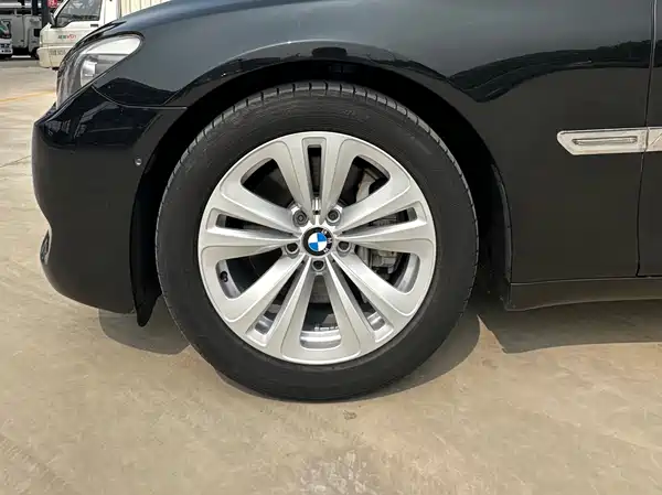 BMW 7 Series 2012