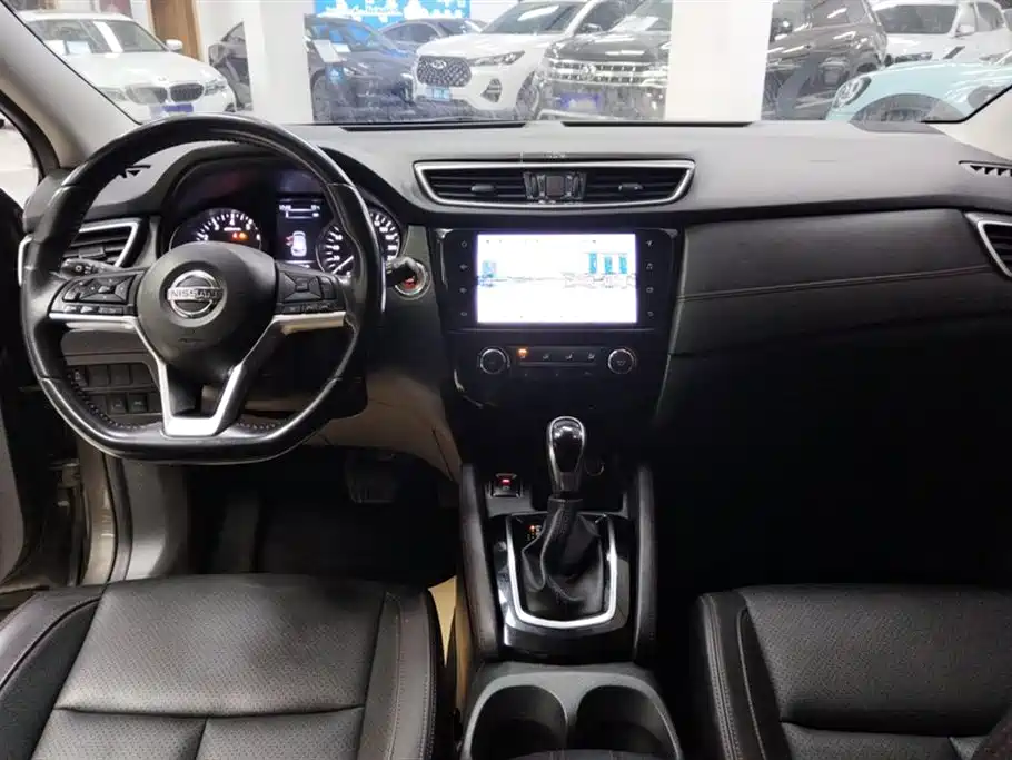 Nissan Qashqai 2021 — фото 12