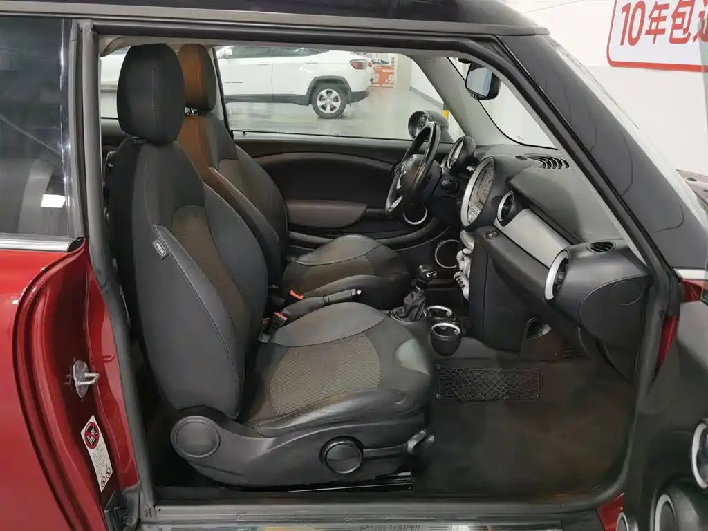 MINI Clubman 2010 — фото 23