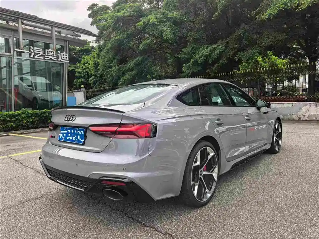 Audi RS 5 2025