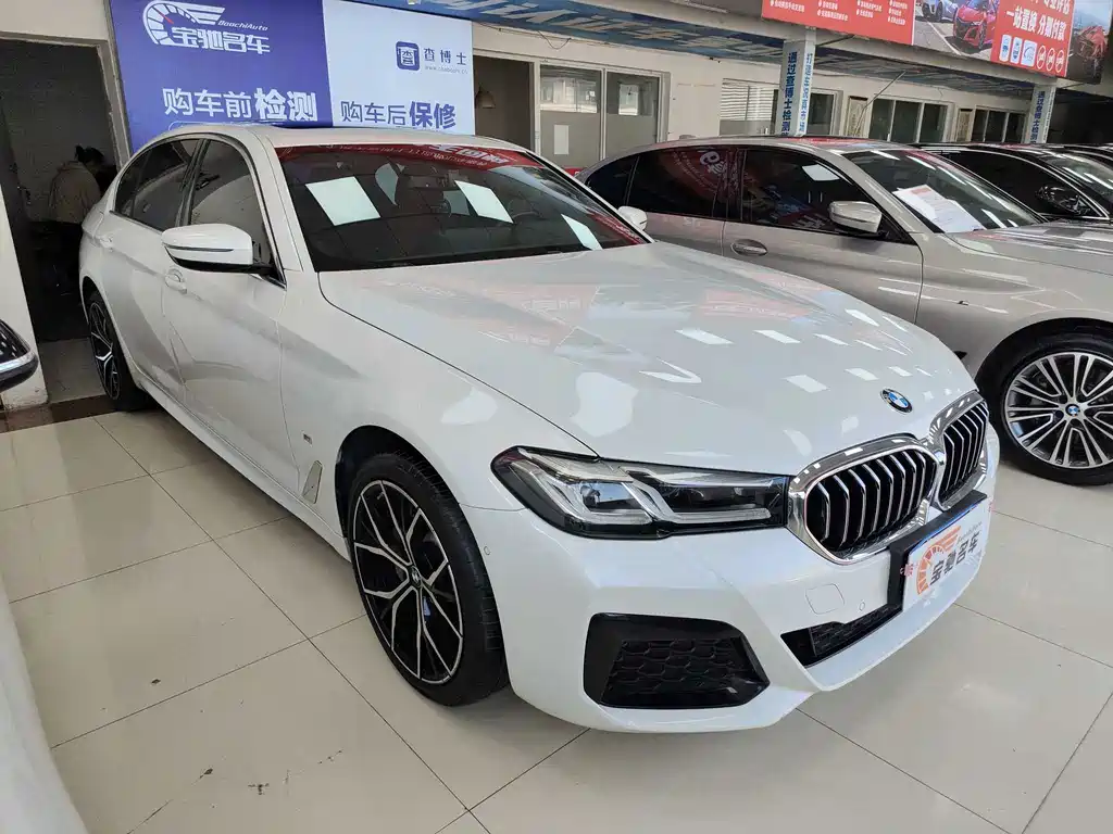 BMW 5 Series 2022