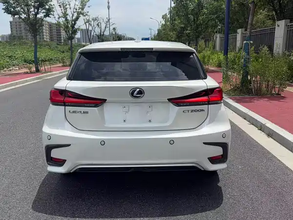 Lexus CT 2018