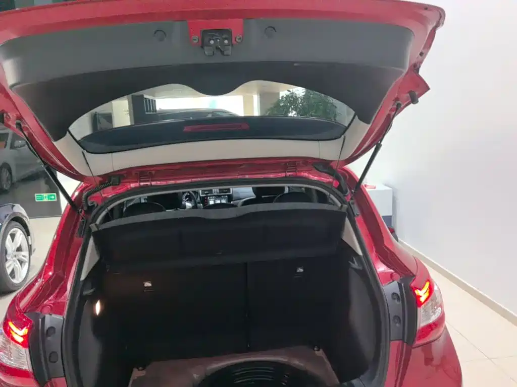 Nissan Tiida 2023 — фото 19
