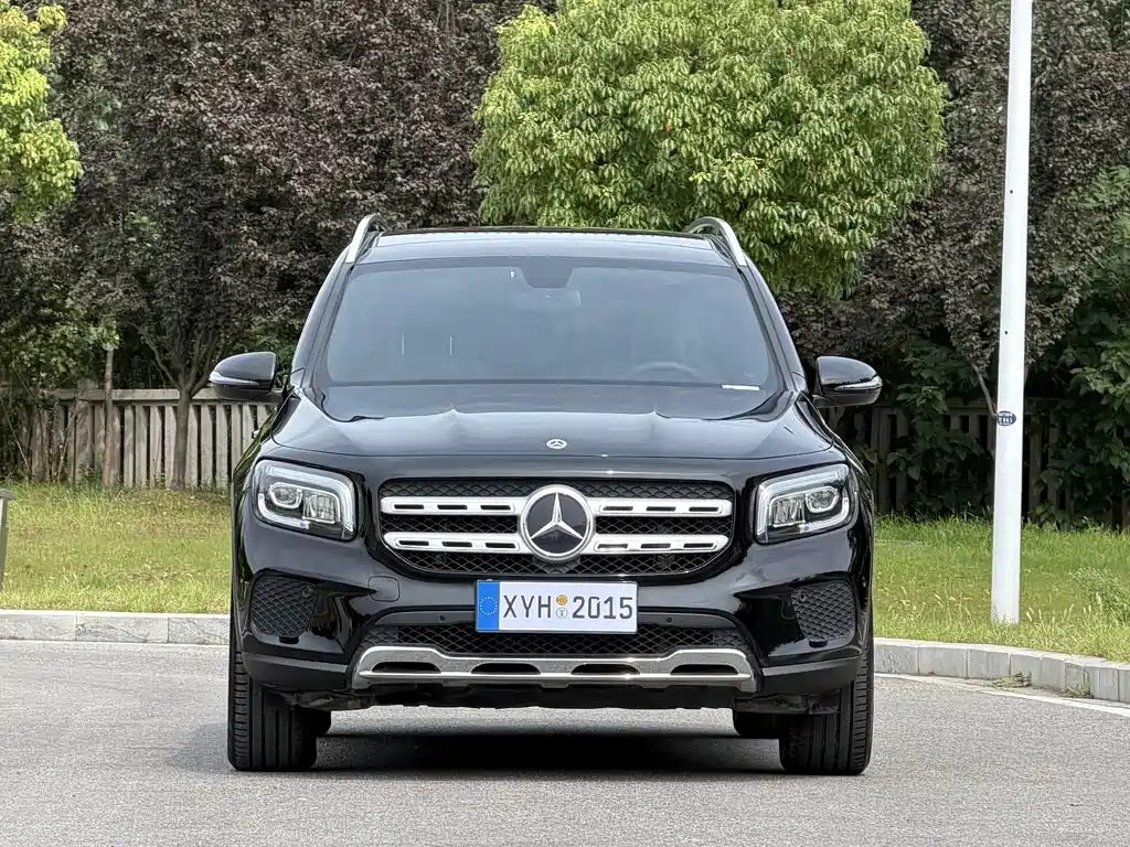 Mercedes-Benz GLB 2022