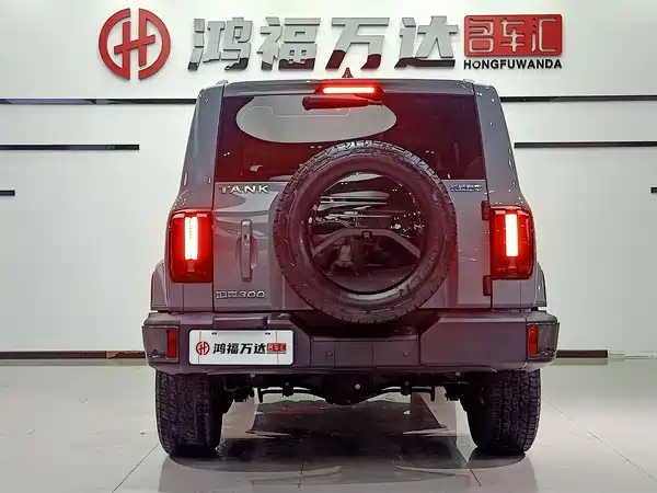 Tank 300 2022