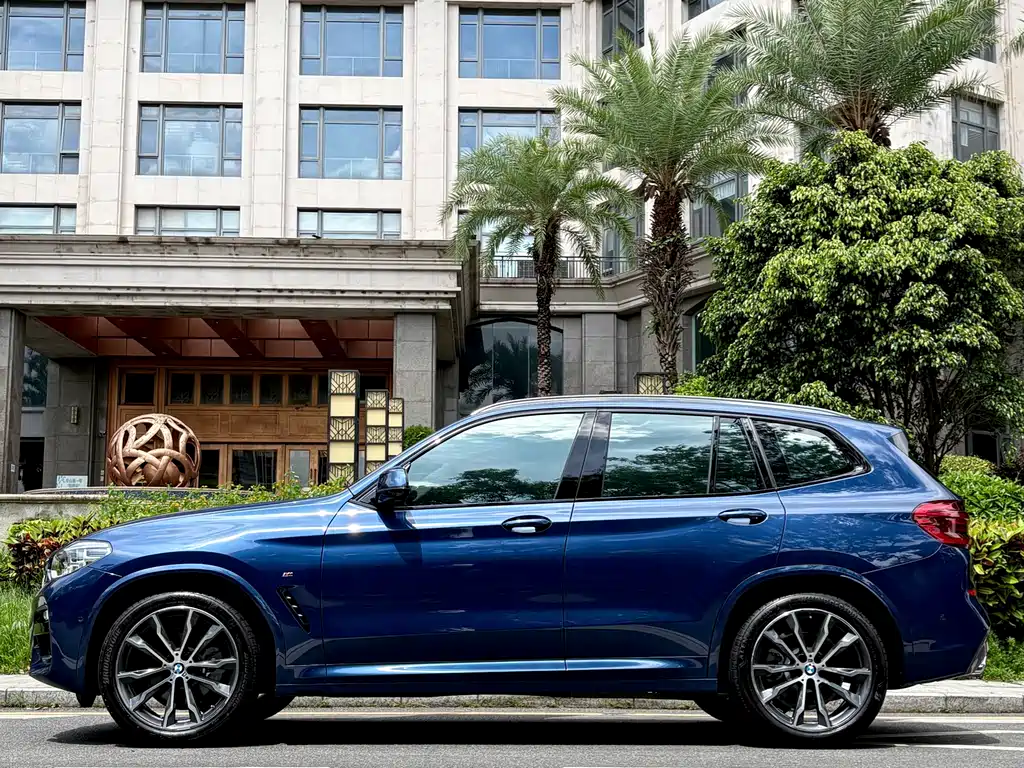 BMW X3 2018 — фото 17