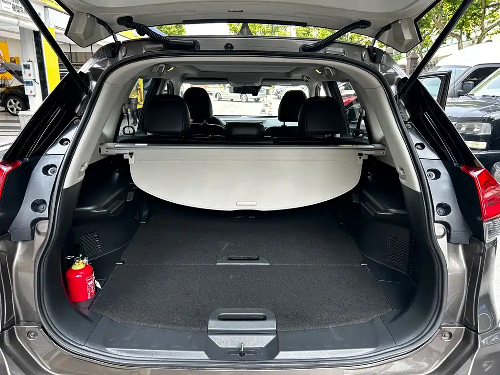 Nissan X-Trail 2020 — фото 12