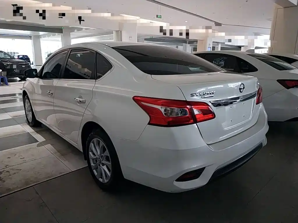 Nissan Sylphy 2022 — фото 23