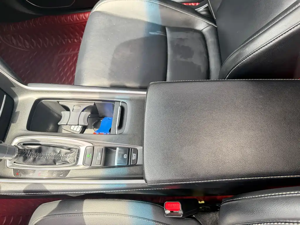 Honda Inspire 2019 — фото 16