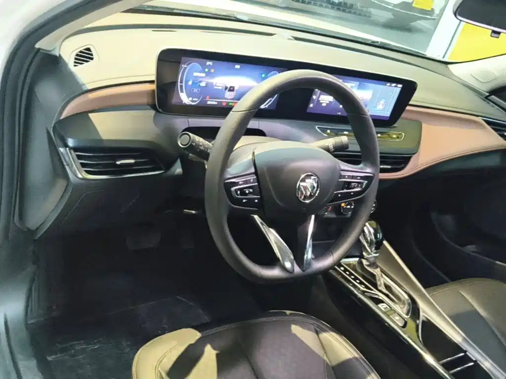 Buick Verano 2022 — фото 10
