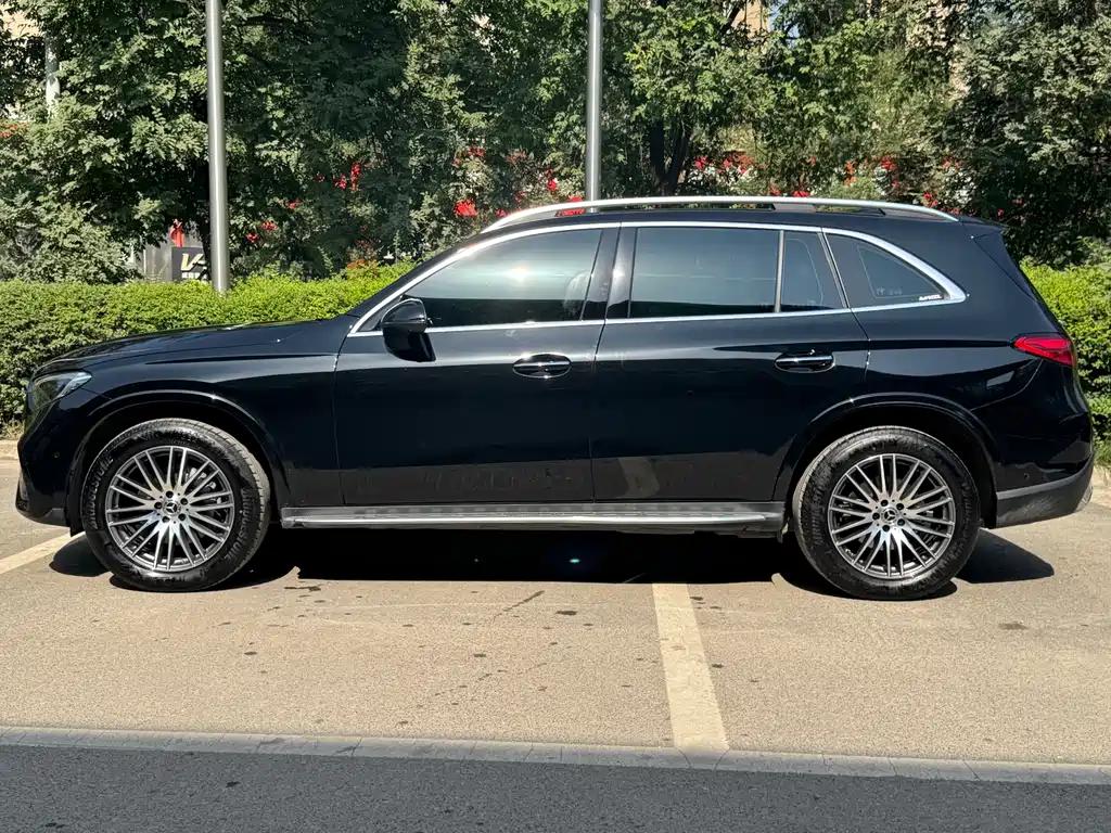 Mercedes-Benz GLC 2024